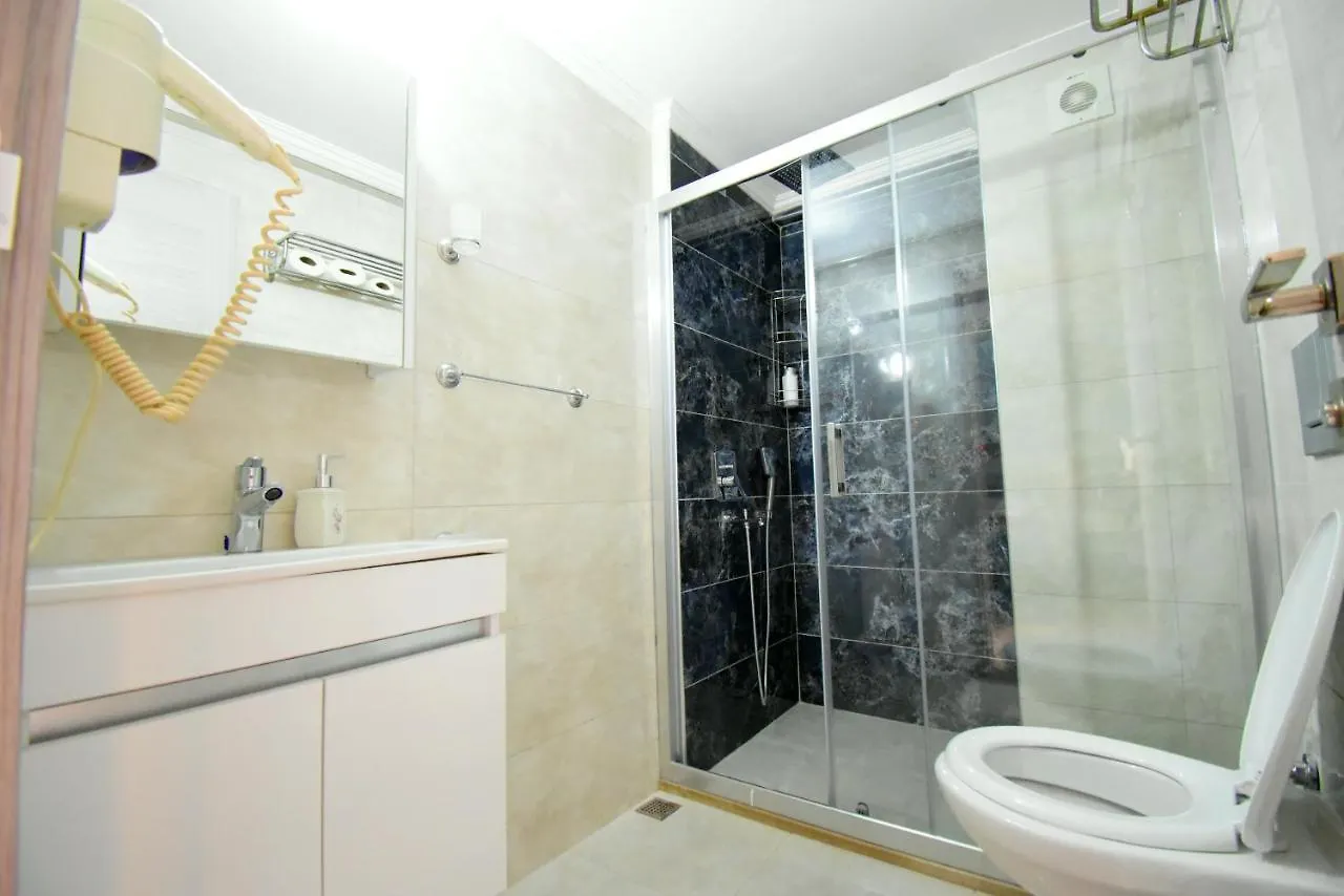 Eroglu City Hotel Fethiye 2*,